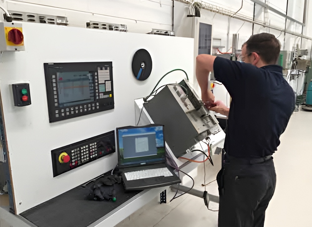 VMC Machine Repair Services Maintenance Service Providers in Satara All Brands Machines